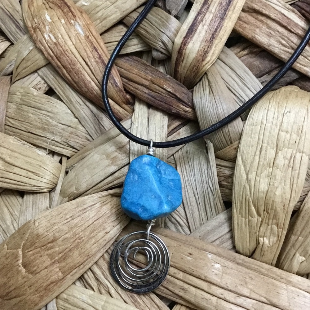 Handmade boho western Turquoise nugget pendant necklace on leather cord